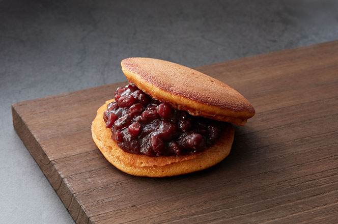 六どら　黒糖どら焼き　六人衆